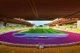 搞副业，瓜迪奥拉在巴塞罗那投资了一家康复机构