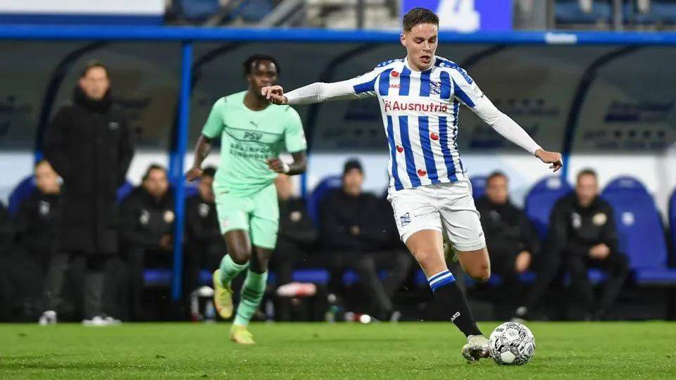 比赛本身更 比赛本身更